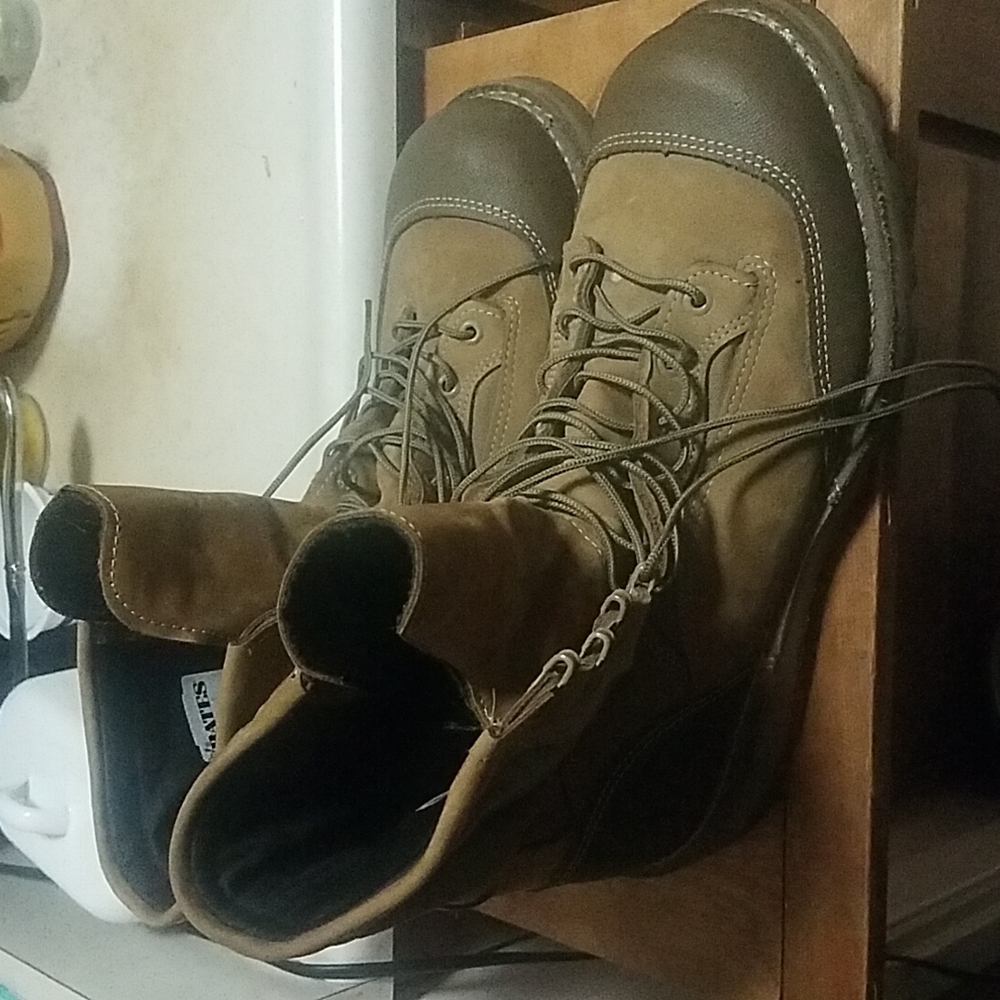 Bates Men's military surplus boots size 13.5w